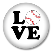 Baseball Button – Love auf Weiß